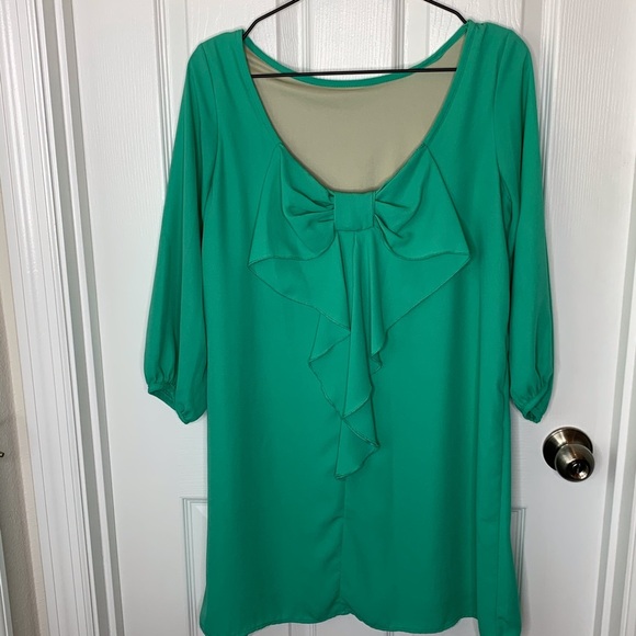 Green Mini Dress with Bow Back Sz Small - Picture 9 of 9